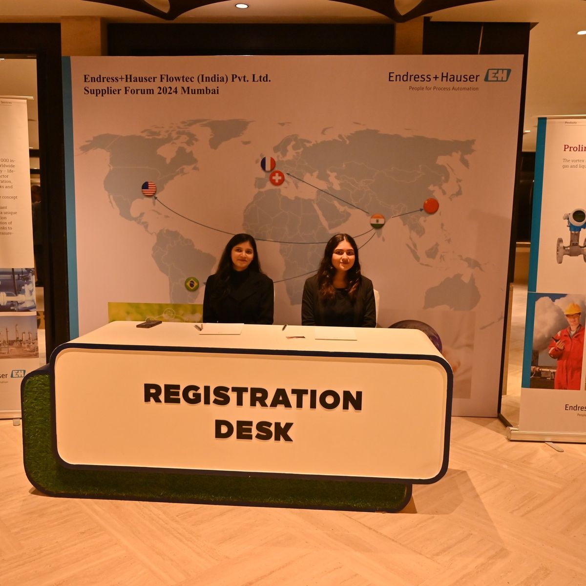 Info Registration Stalls